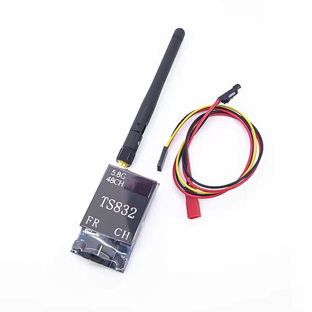 TS832 Receiver +RC832 +1000TVL - đánh giá và giá Drone Cinematic